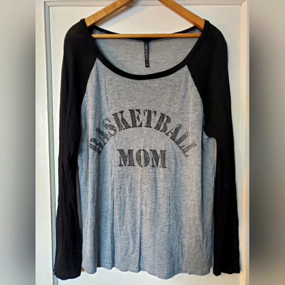 Basketball 🏀 Mom Tee 💕
